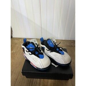 Jordan True Flight BT Size 8C White /Red PHT / Black 343797 164